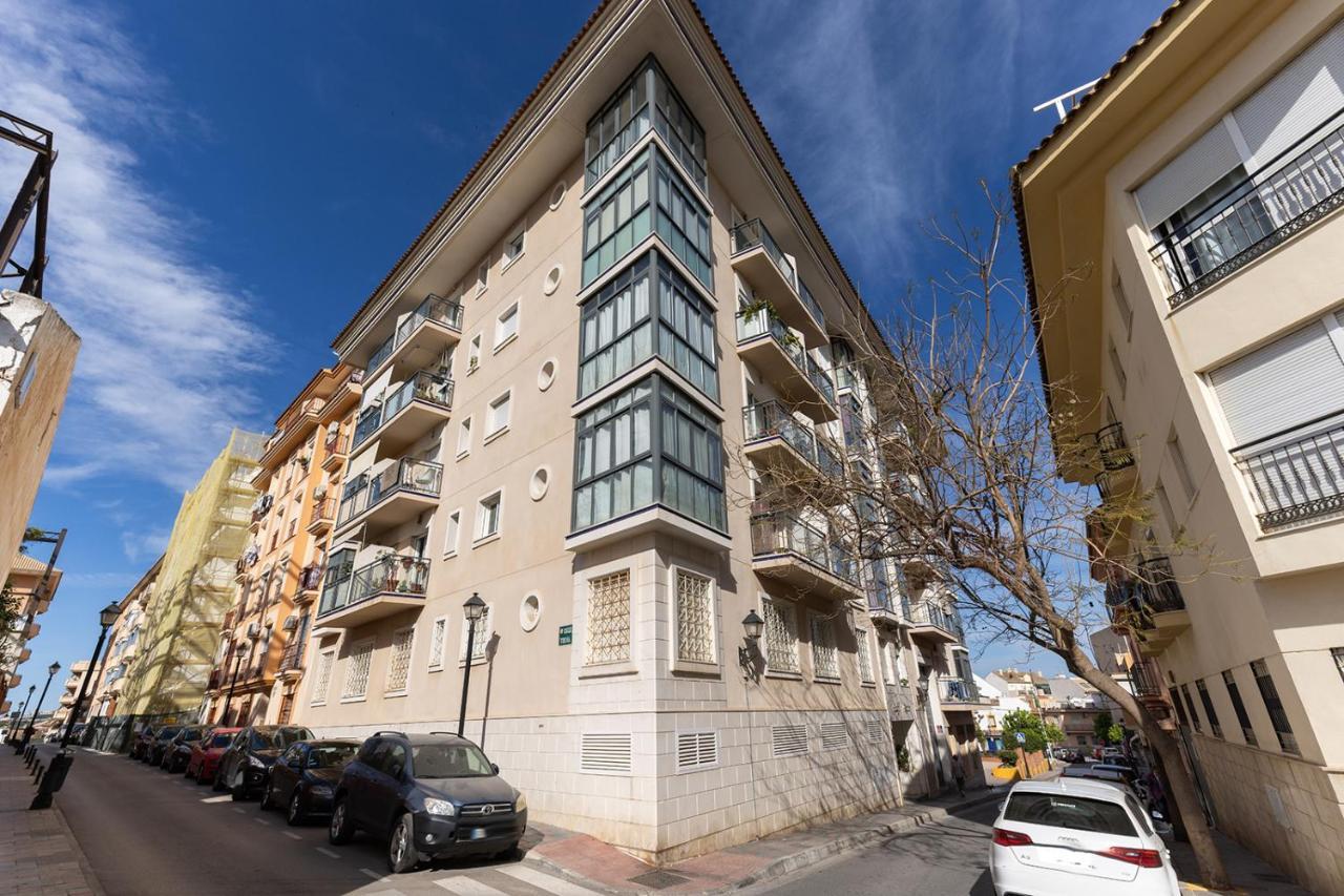 Top Floor Fuengirola Park Apartment With Parking Extérieur photo